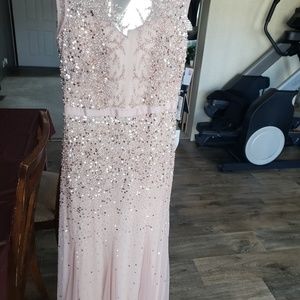 Adriana papell dress